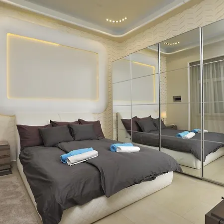 Basilica Grand Luxury In The Historic Center * Budapesta