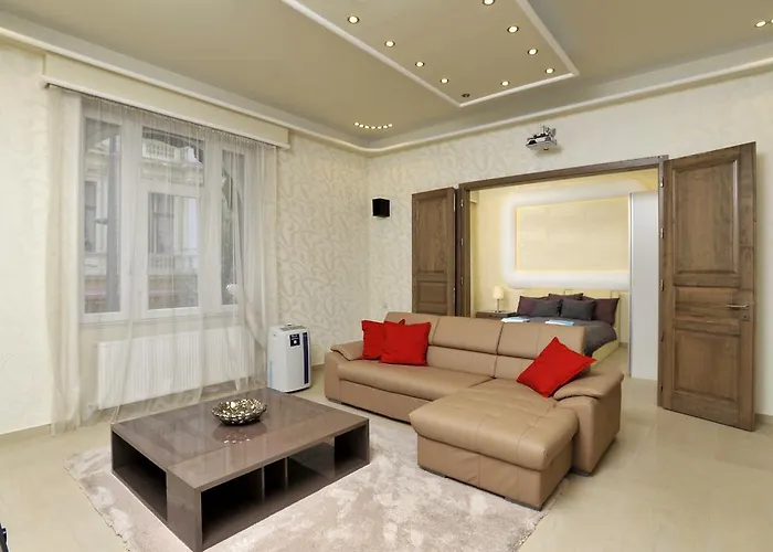 Basilica Grand Luxury In The Historic Center Budapesta